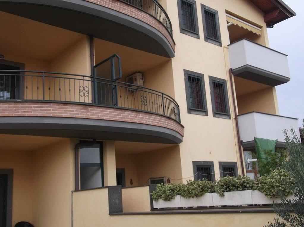 Fiumicino Inn Airport Exterior photo