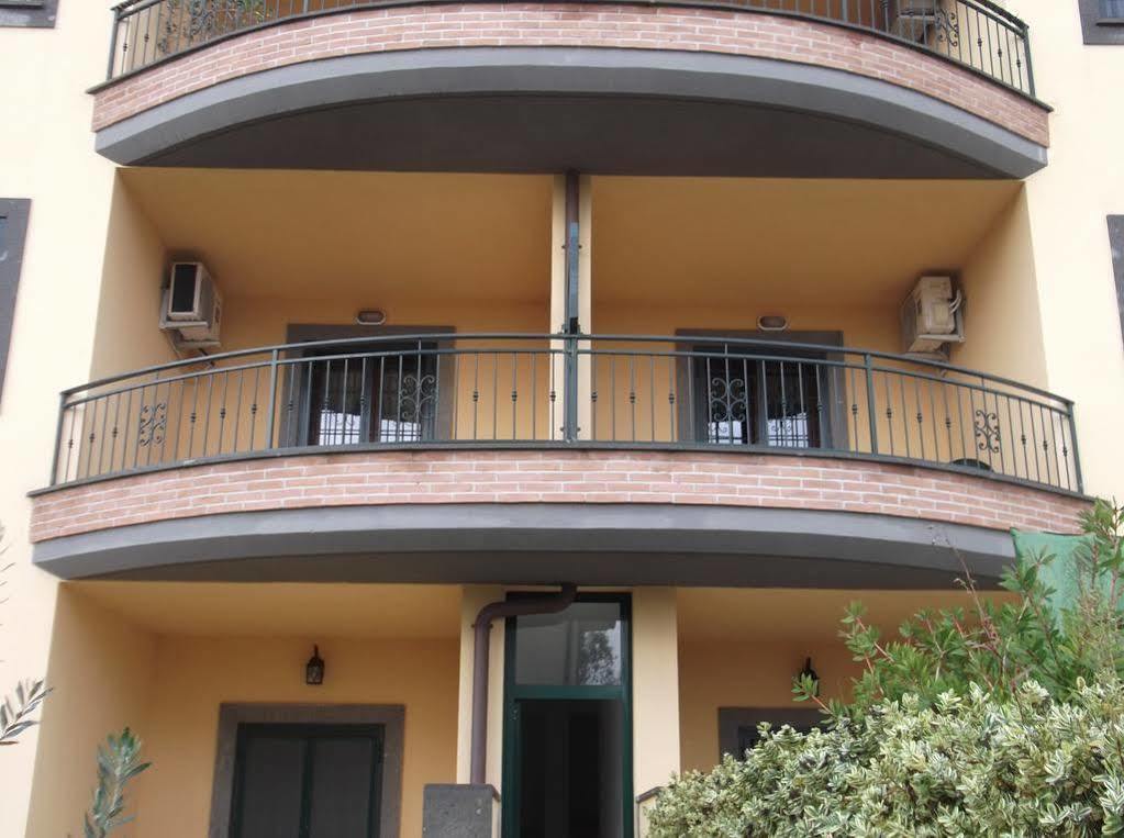 Fiumicino Inn Airport Exterior photo